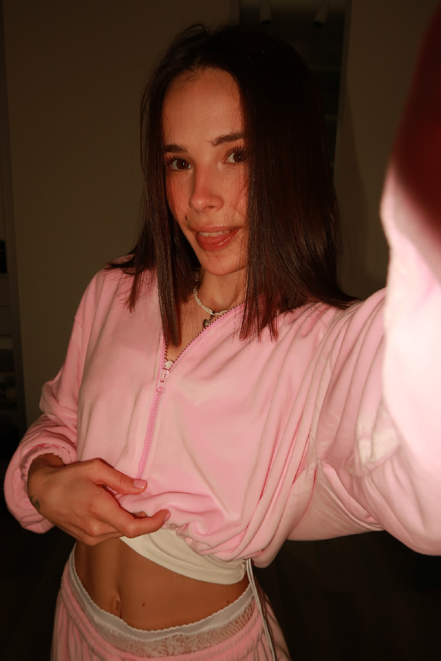 Tina brings the glow — live moments in Lyon